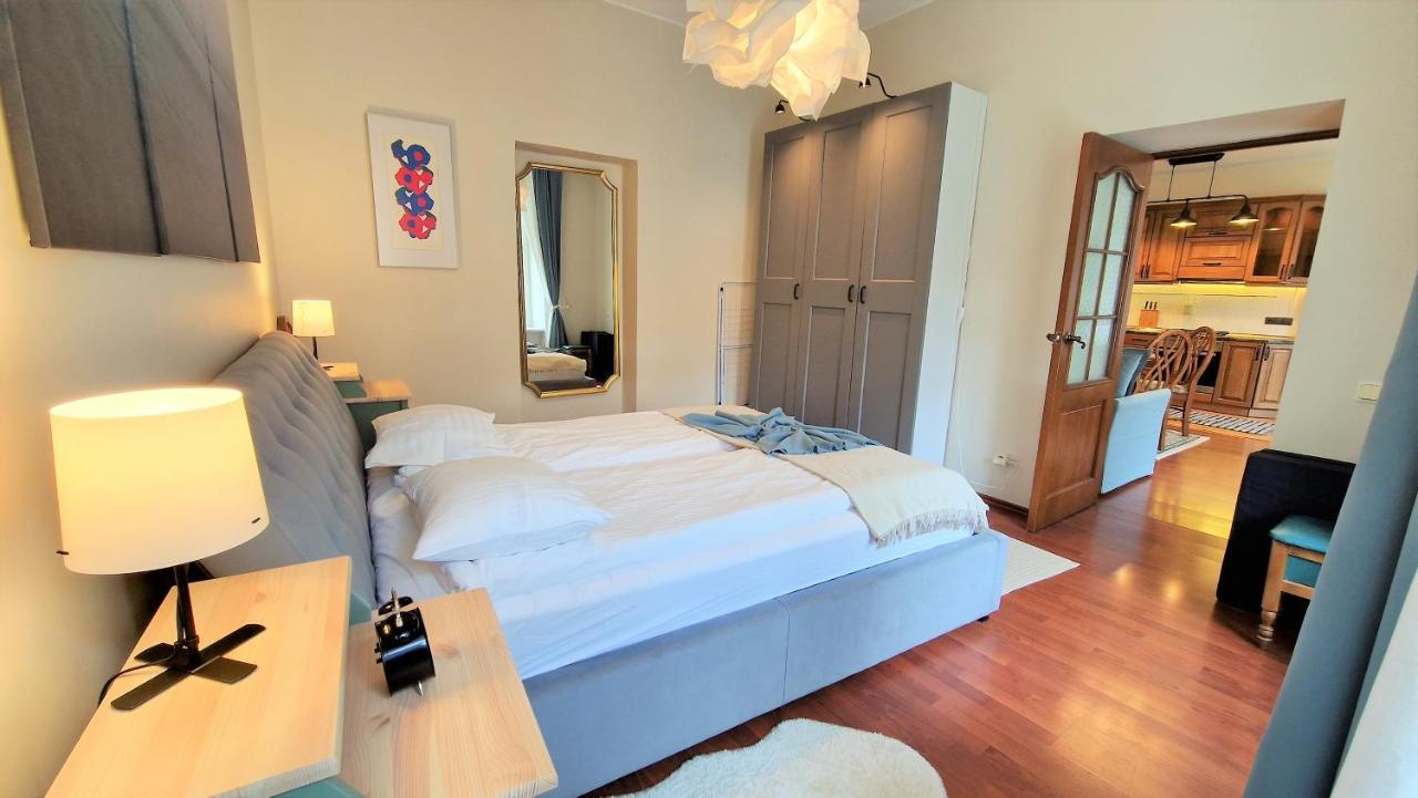 Rudi4 Luxury Vilnius Apartment エクステリア 写真